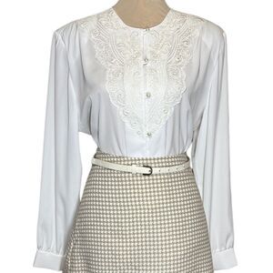 Vintage White Long Sleeve Blouse with Lace Detail Collar, Size Large